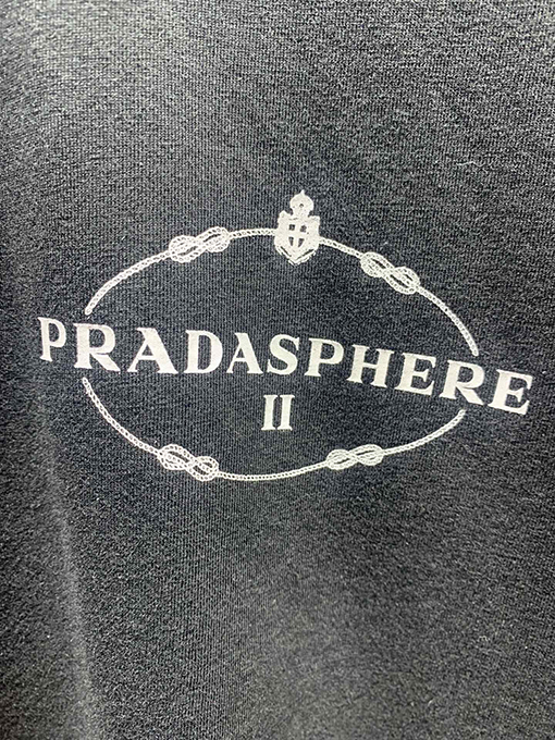 プラダコピー 新しいsphere ll倉庫ストーリーTシャツ