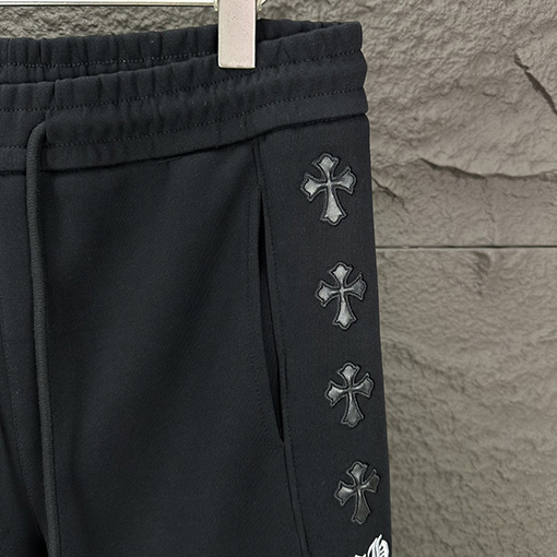 クロムハーツ 新作 クロスレザー刺繍ロングパンツ