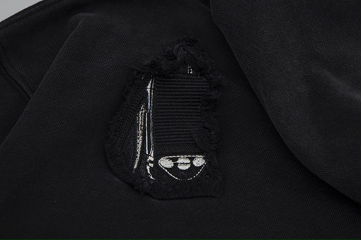 ルイヴィトン クラシックなウォッシュ刺繍パーカー