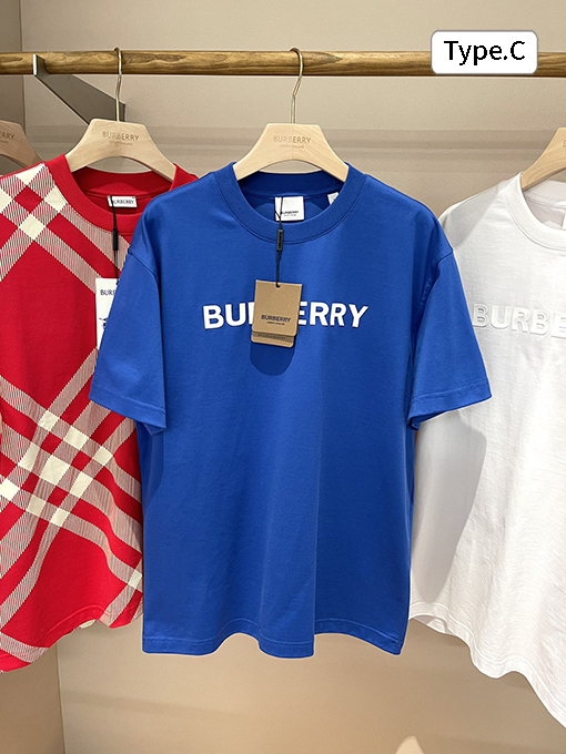 バーバリーコピー 新しい サイトプリント文字半袖Tシャツ