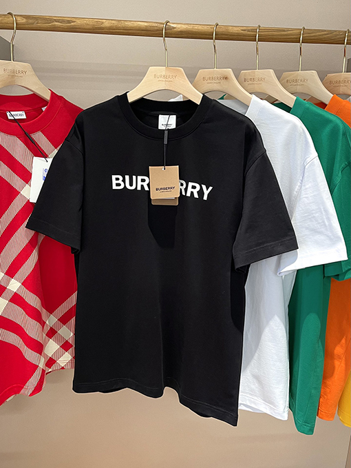 バーバリーコピー 新しい サイトプリント文字半袖Tシャツ