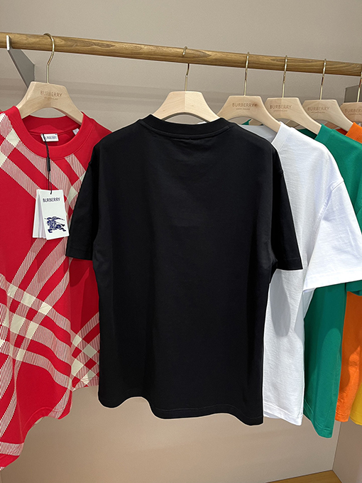 バーバリーコピー 新しい サイトプリント文字半袖Tシャツ