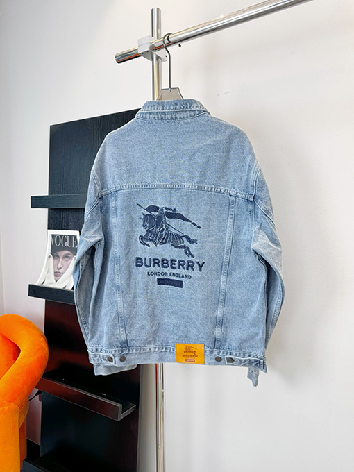 Supreme X Burberry 背中のコラボレーション刺繍ロゴデニムジャケット