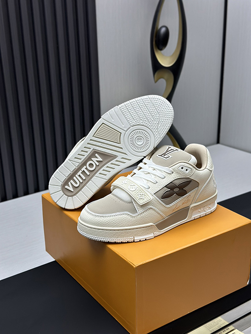 ルイヴィトンスーパーコピー  新しいファッションスポーツシューズ