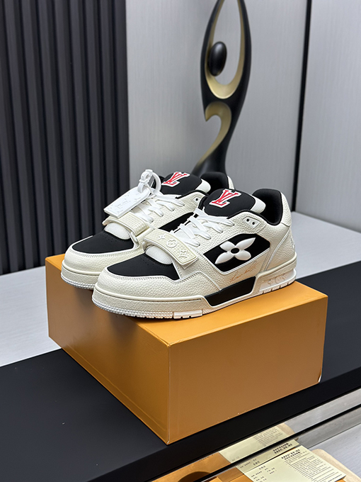 ルイヴィトンスーパーコピー  新しいファッションスポーツシューズ