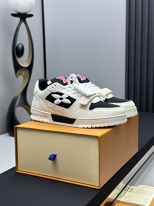 ルイヴィトンスーパーコピー  新しいファッションスポーツシューズ