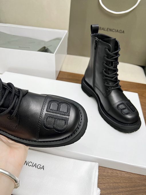 バレンシアガ クラシックなファッションロングシューズ