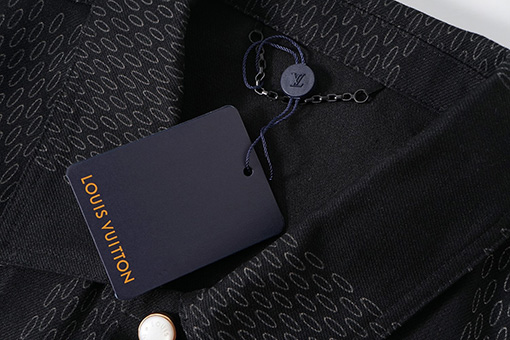 ルイヴィトン クラシックなチェック柄のライン FW 25 ショージャケット