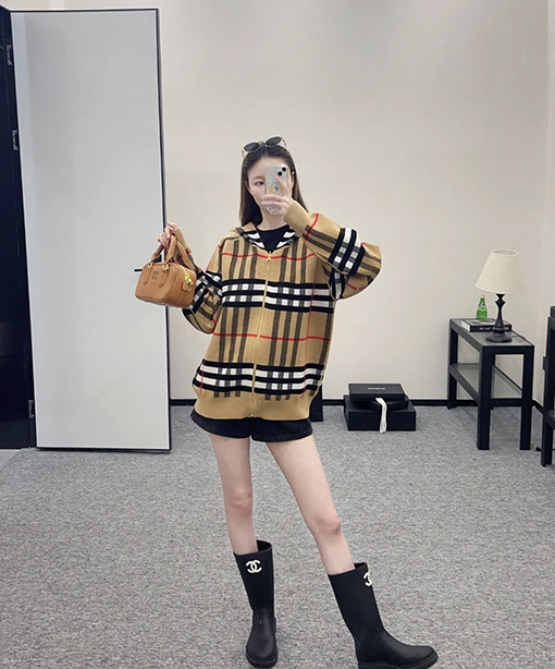 バーバリースーパーコピー 両面カシミヤロゴのチェック柄ニットジャケット