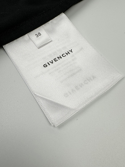 ジバンシイ  Givenchy 取り外し可能なステッチジャケット