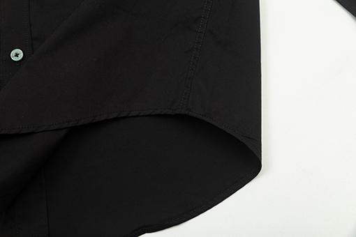 バレンシアガ クラシックな立体テーププレスロゴ長袖ゆったりしたシャツ