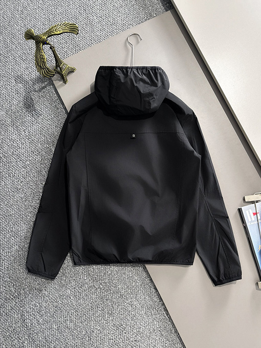 フェンディ 新しいジッパークラシックジャケット
