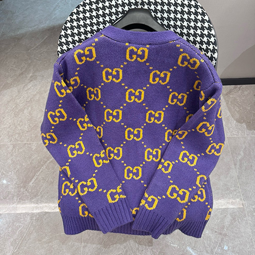 グッチ フル GG アルファベットフックVネックウールカーディガン