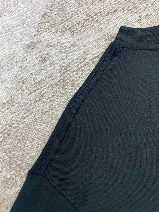 アミリスーパーコピー 肌触りの良いショートスリーブTシャツ