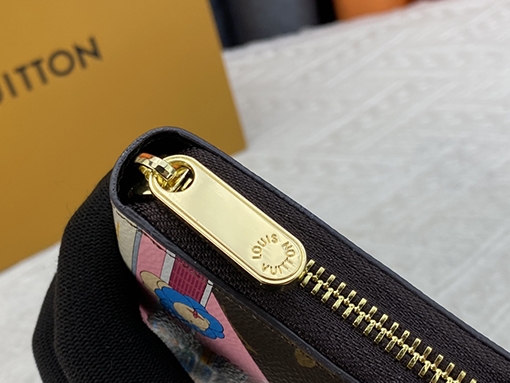 ルイヴィトンコピー クラシックジッパー財布 M81630