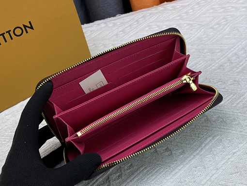 ルイヴィトンコピー  クラシックジッパー財布 M81630