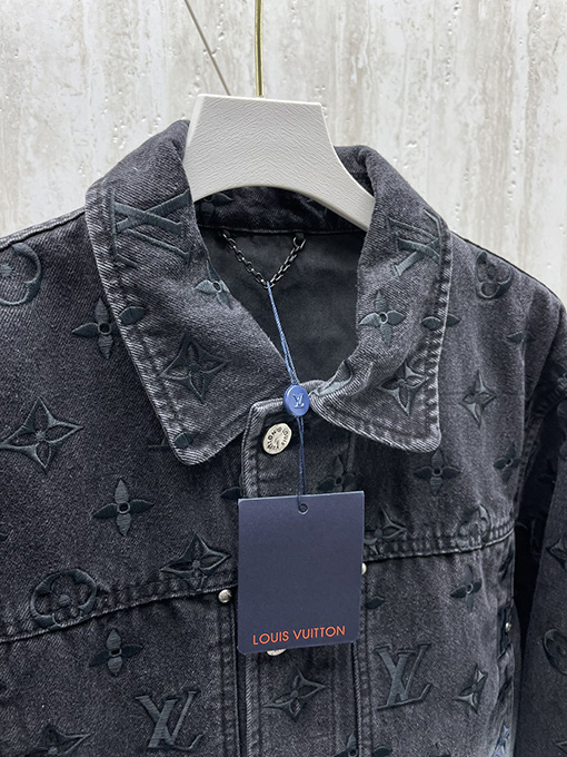 ルイヴィトンコピー グラデーション刺繍デニムジャケット