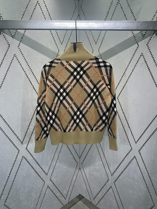 バーバリースーパーコピー  Burberry 新しい軽量ニットジャケット