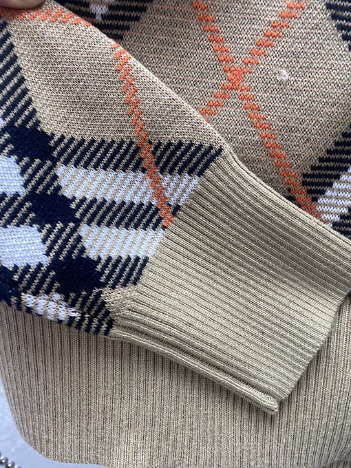 バーバリースーパーコピー  Burberry 新しい軽量ニットジャケット