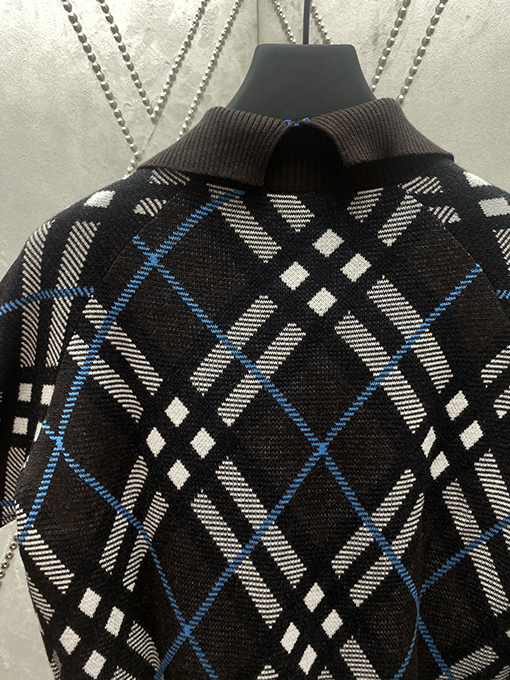 バーバリースーパーコピー  Burberry 新しい軽量ニットジャケット