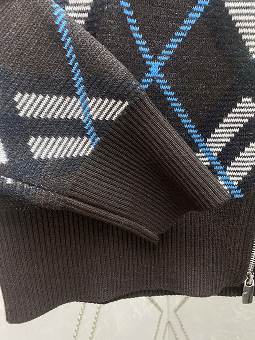 バーバリースーパーコピー  Burberry 新しい軽量ニットジャケット