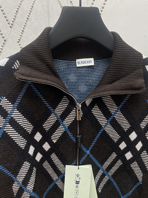 バーバリースーパーコピー  Burberry 新しい軽量ニットジャケット