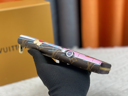 ルイヴィトンスーパーコピー モノグラムキャンバス ジッパーウォレット 財布 M80857