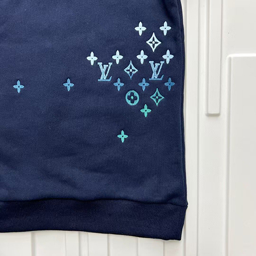 ルイヴィトンスーパーコピー グラデーション刺繍パーカー