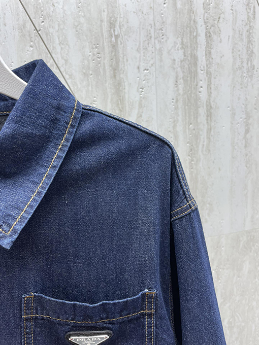 プラダコピー 24Fw 胸の三角マークデニムジャケット