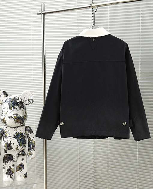 プラダコピー 24 秋冬の新しい古いショートジャケット