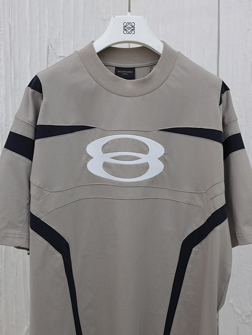 バレンシアガ ショーダブルリングステッチレーシング半袖Tシャツ
