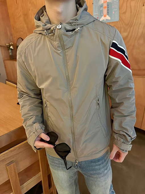 モンクレールスーパーコピー Monclerトリコロールジャケット