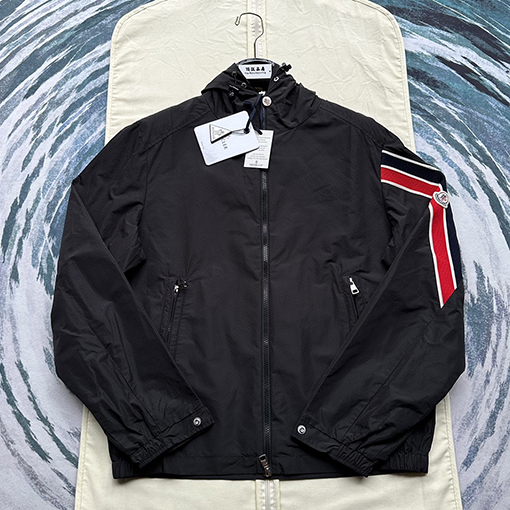 モンクレールスーパーコピー Monclerトリコロールジャケット