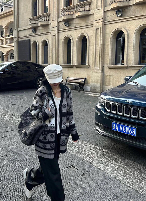 ルイヴィトンスーパーコピー モヘアジャカードカーディガン