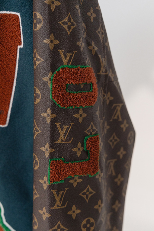 ルイヴィトンコピー 新しいボクサー万針刺繍クラシックジャケット