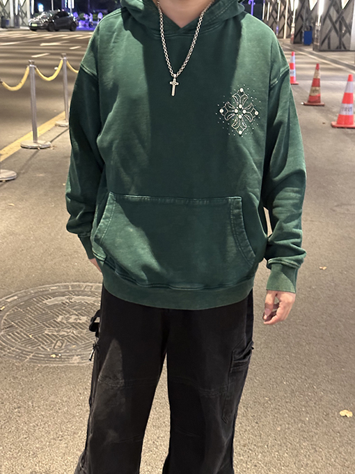 クロムハーツ 新しいクラシックなホースシュースタッズパーカー