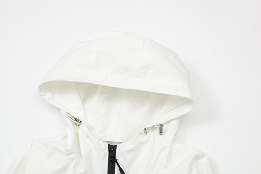 モンクレールコピー MONCLER アルファベットロゴフード付きジャケット