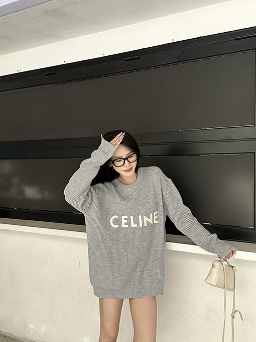 セリーヌスーパーコピー Celine クラシックな胸のラベリングセーター