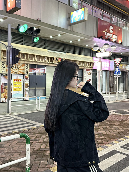 ルイヴィトンコピー 24Fw monogram 連名で花卉いっぱいのデニムコート