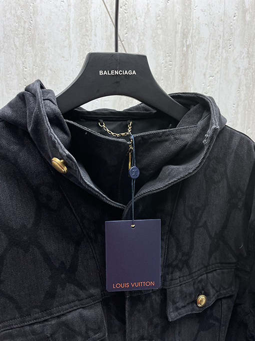 ルイヴィトンコピー 24Fw monogram 連名で花卉いっぱいのデニムコート