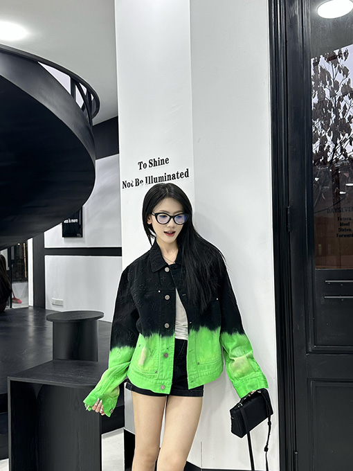 ルイヴィトンスーパーコピー 24 Fw スプレーカラーグラデーション刺繍ジャケット