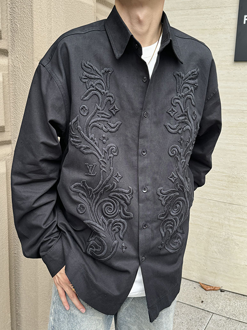 ルイヴィトンスーパーコピー 24 FW 秋冬の新しい花びらシャツ