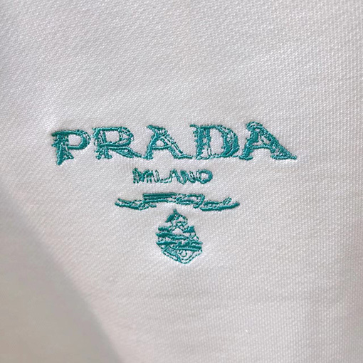 プラダ 新しいアルファベットロゴ刺繍ラウンドネックパーカー