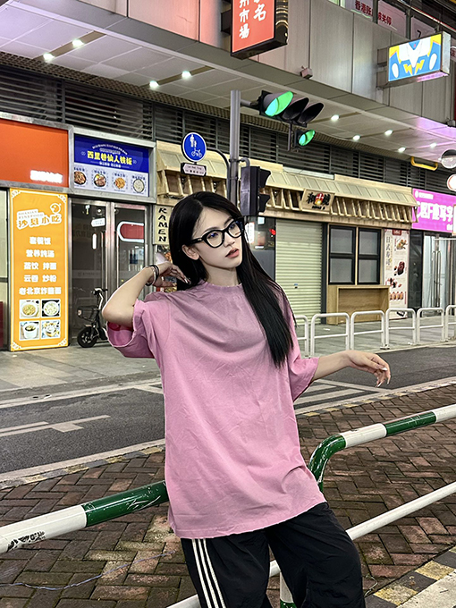 バレンシアガ 24 SS 古い穴のデザインサンスクリット語の半袖Tシャツ