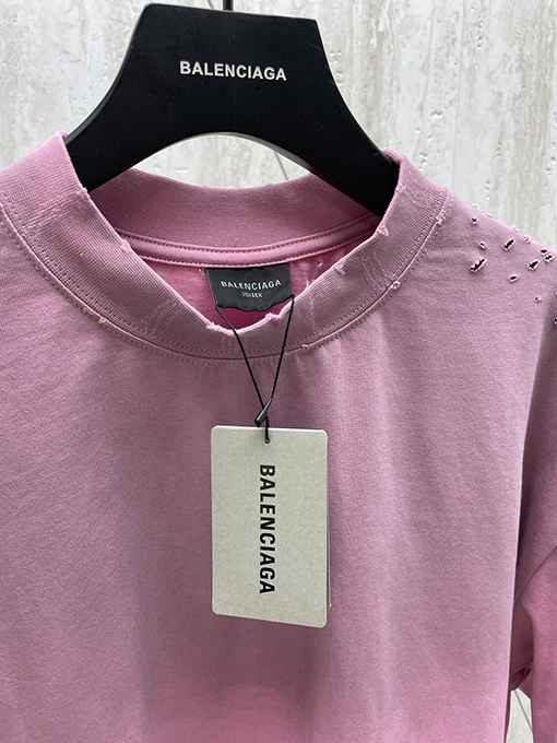 バレンシアガ 24 SS 古い穴のデザインサンスクリット語の半袖Tシャツ