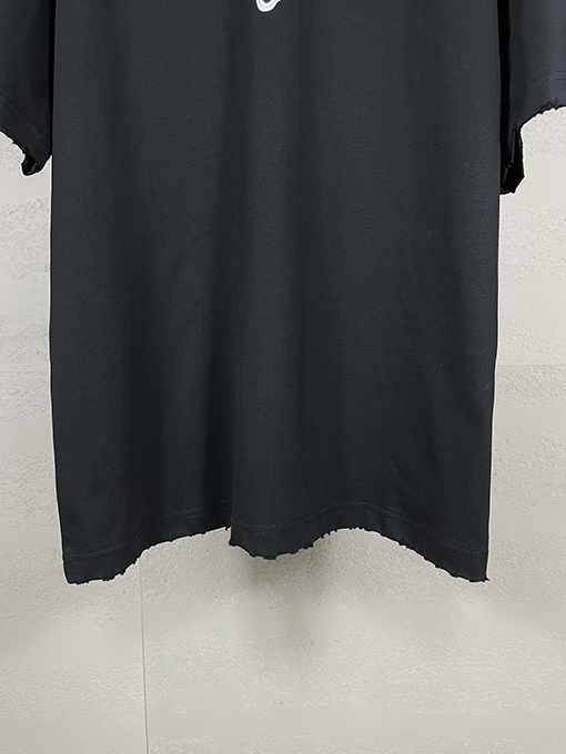 バレンシアガ 七夕限定ハートロゴプリントTシャツ