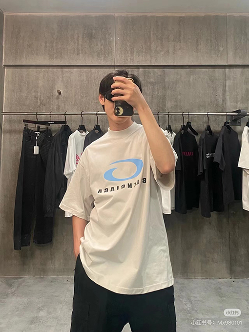 バレンシアガコピー LOOP SPORTS ICONプリント半袖Tシャツ