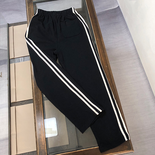 バレンシアガコピー 新しいカップルの水洗いストレートパンツ