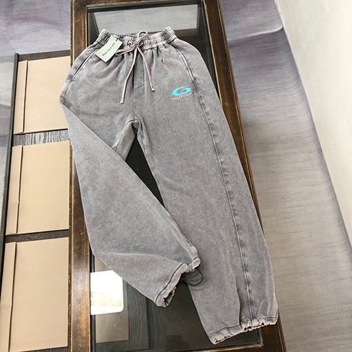 バレンシアガコピー 新しいカップルの水洗いストレートパンツ