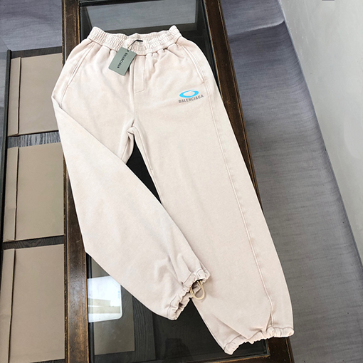 バレンシアガコピー 新しいカップルの水洗いストレートパンツ